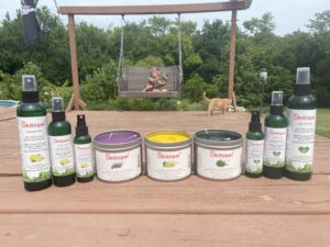 Skitopel sprays and candles