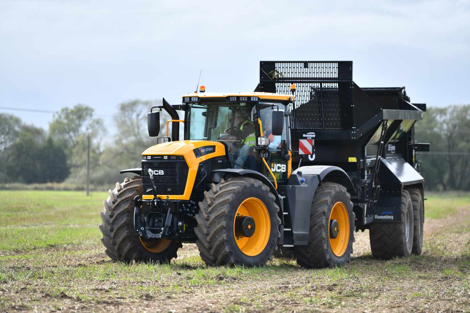 JCB Fastrac 6000 tractor